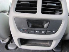 Climate AC Heat Temperature Control Rear On Back Of Front Console Fits 16-18 PIL