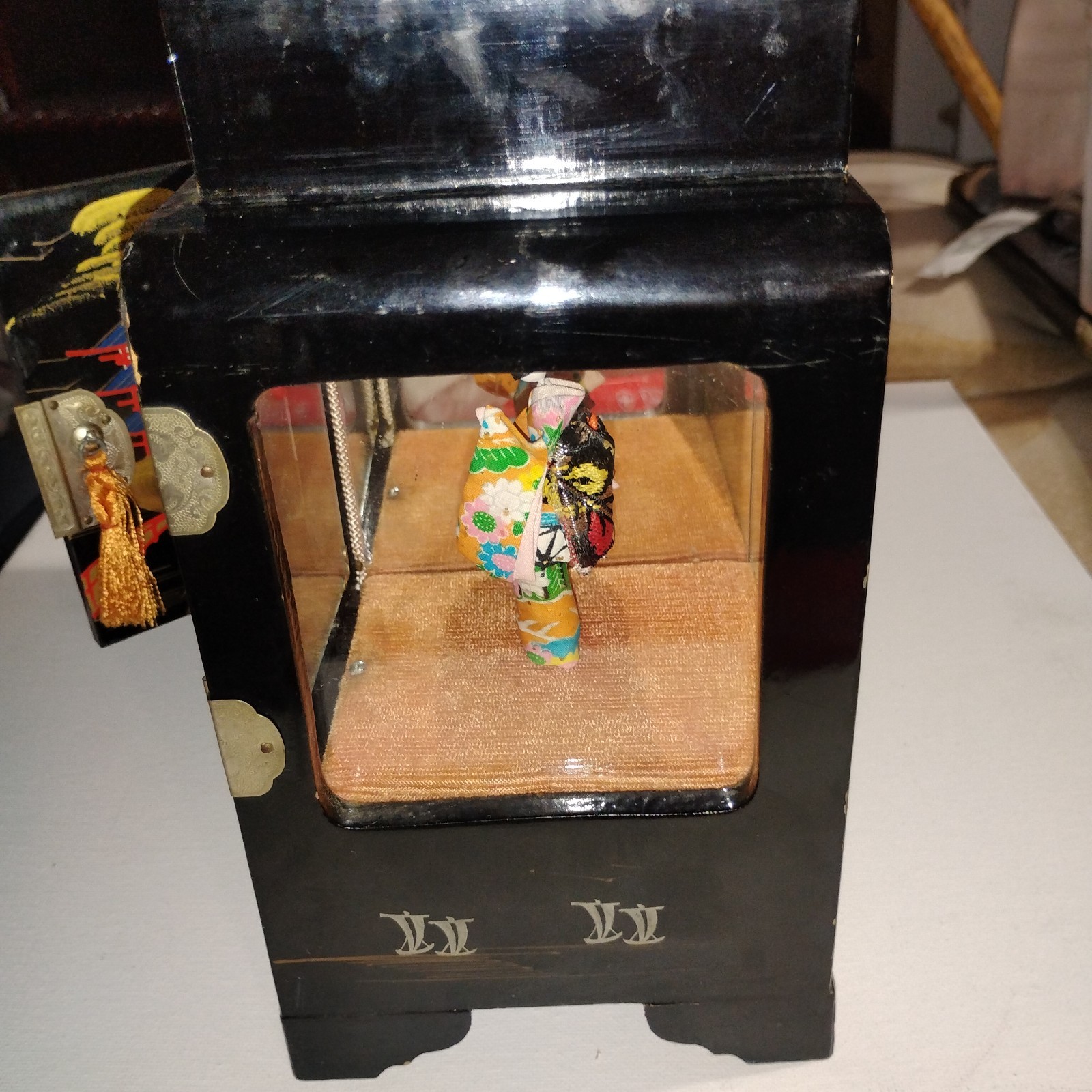 Picture 6 of 7