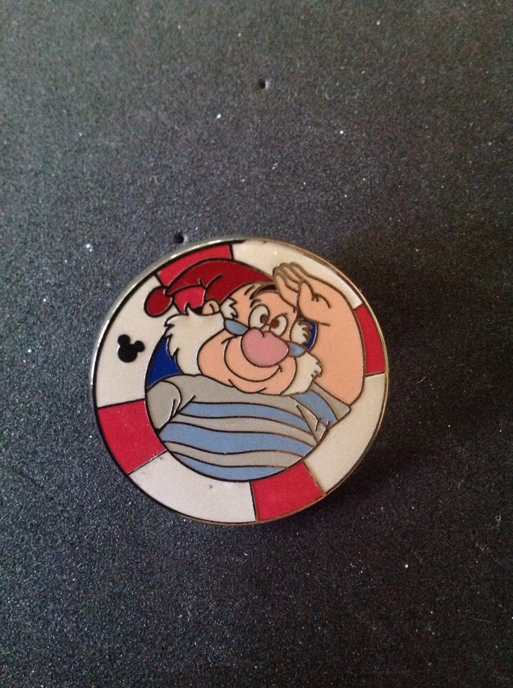 Disney Hidden Mickey Cast Member Pin.  Villainous Sidekicks.  Mr. See, Peter Pan
