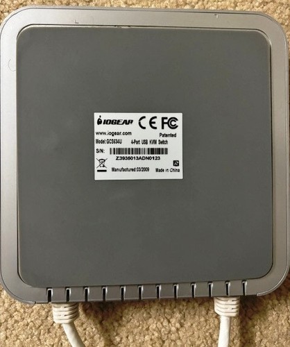 IOGEAR (GCS634U) 4-Ports External KVM Switch VGA/USB/Audio (see Pictures) - Photo 2/5