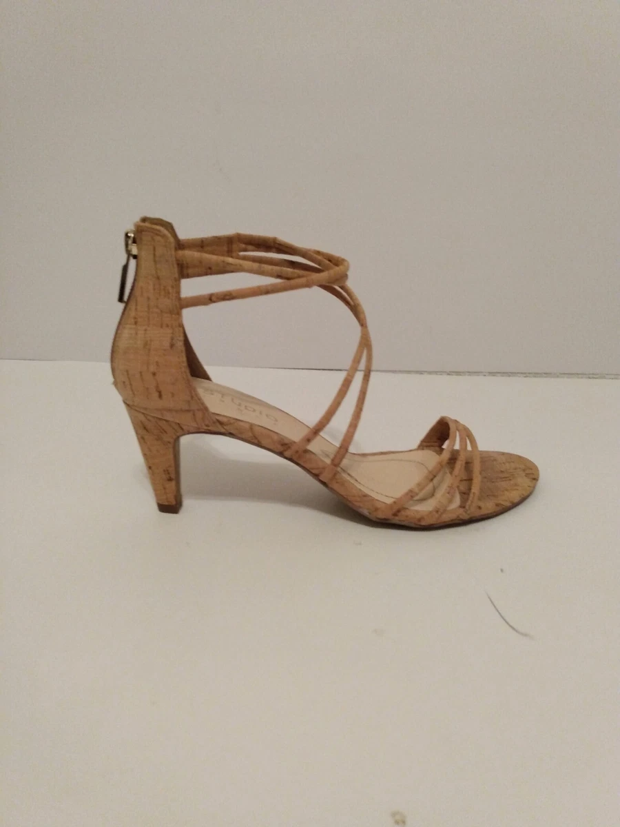 Studio isola best sale shoes
