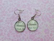 Manon and The Thirteen pendant earrings made with Throne of Glass book pages