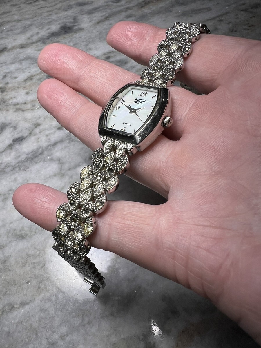 Vintage Gruen II Ladies Bracelet Silver Tone Watch, Crystal  display picture 1