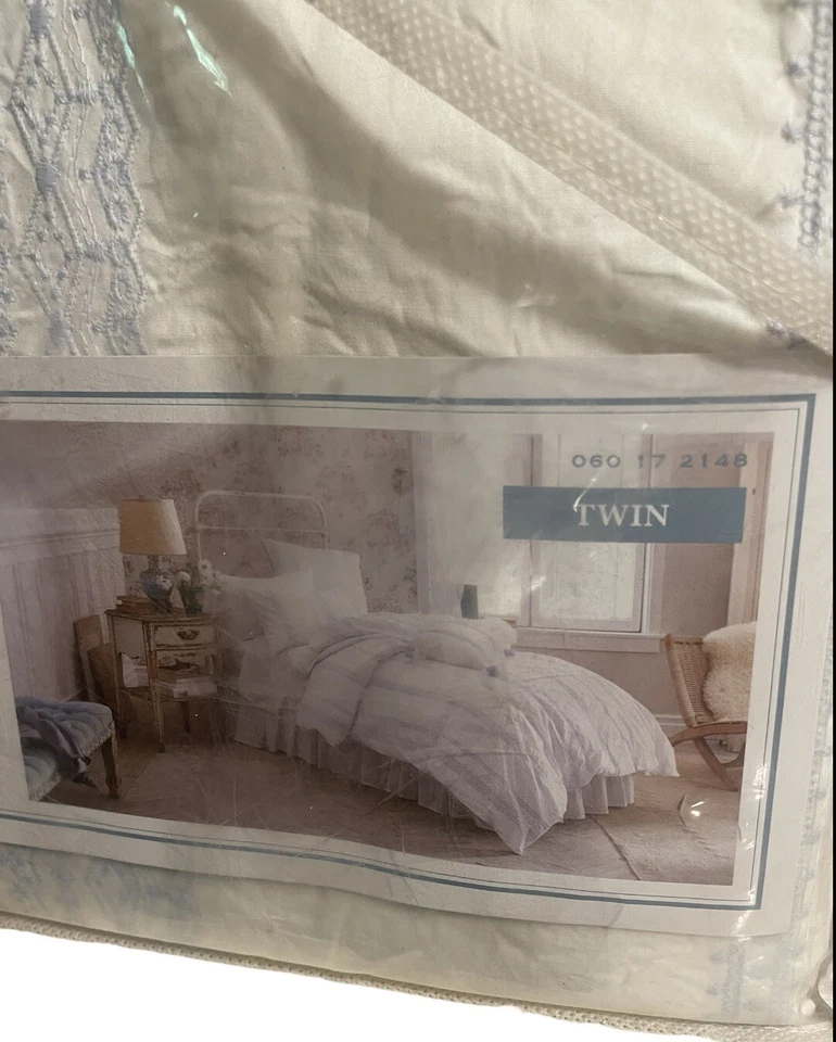 Simply Shabby Chic Twin Duvet Set Bohemian White Blue Embroidery 2 Piece - Image 2 of 4