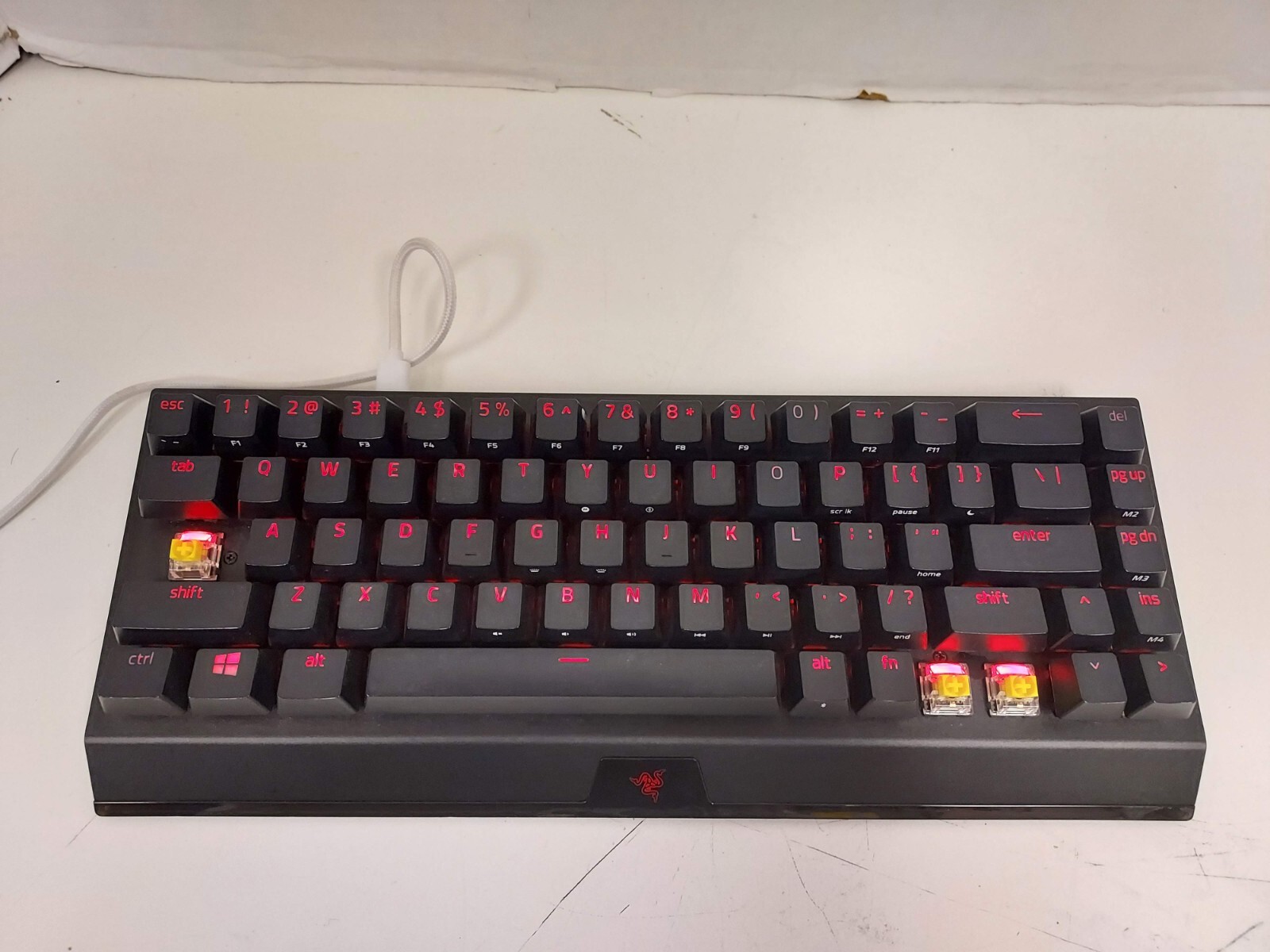 Foto 1 di 6