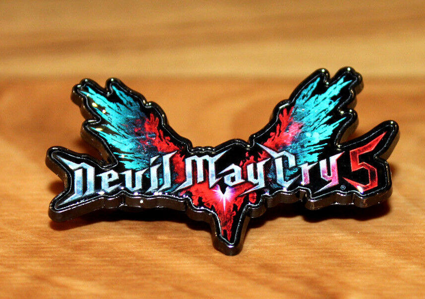 Devil May Cry 3 Inspired Lady Enamel Pin Badge -  Finland