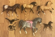 5 Vintage Breyer Molding Co. Horse Lot Miniature Horses Assorted