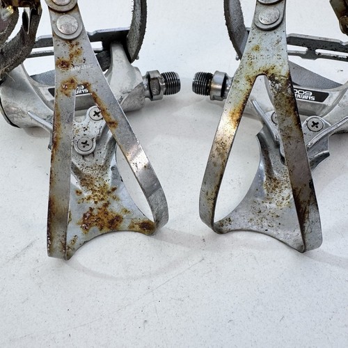 Vintage Shimano 600 Pedals Silver PD-6207 Aero 9/16 in Triangle 3 Bolt A74 - Picture 7 of 21