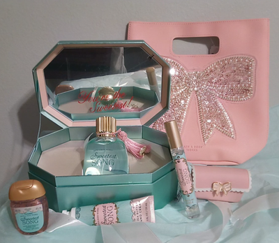 Bath & Body Works Sweetest Song eau de parfum Musical Box, ,Bow