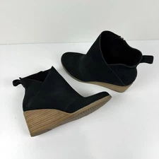 TOMS Women's Sz 7.5 Black Suede Sutton Wedge Ankle Boots Asymmetrical Boho Goth