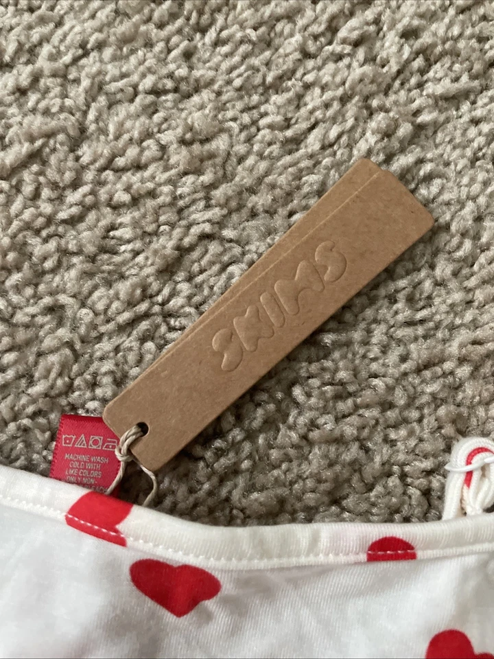 Skims сна прямой шеи укороченный Cami рубин и мрамор сердце M новый - Изображение 2 из 3