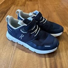 On Cloud Sneakers Tennis Shoes Kids Youth 2.5 Navy