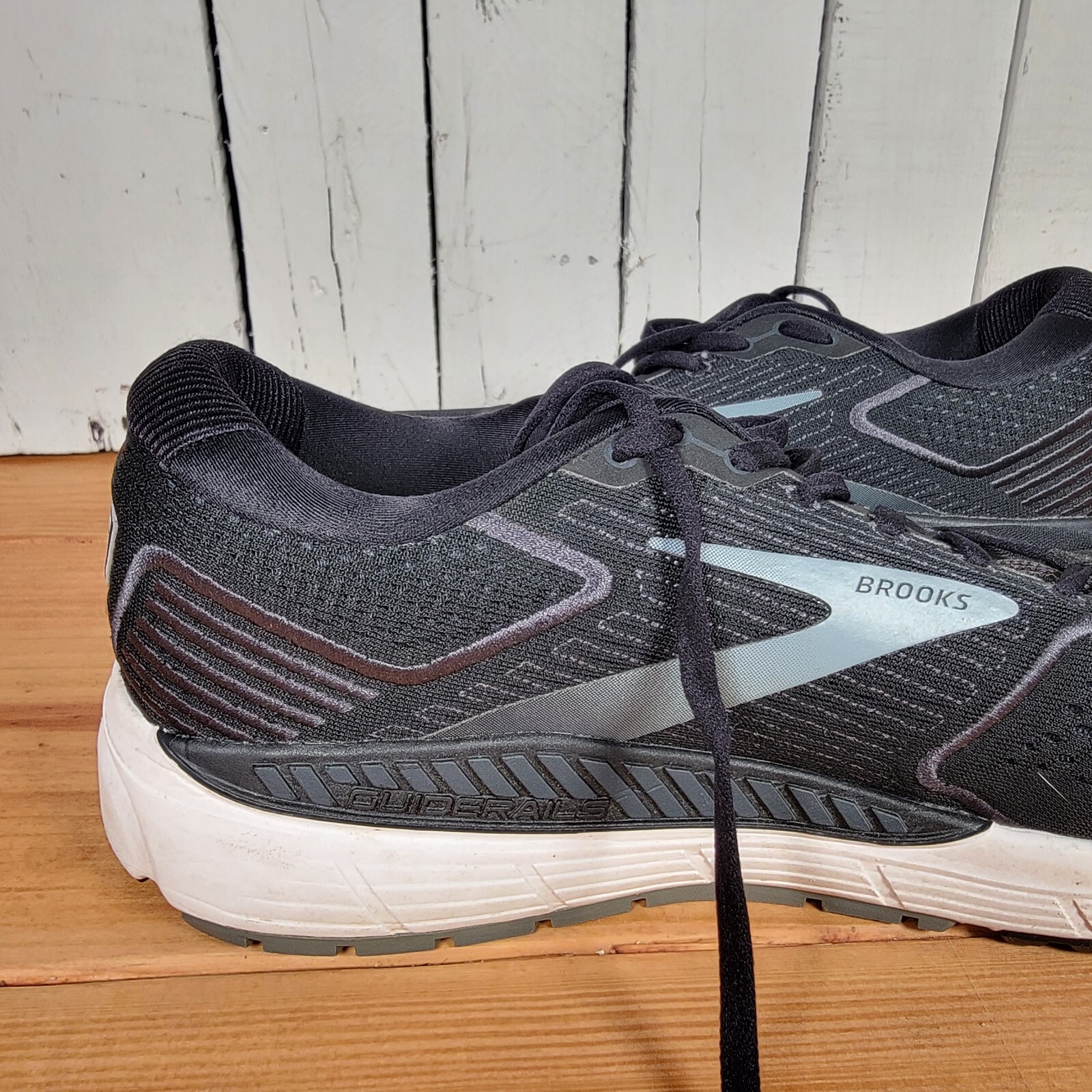 Brooks Beast 20 Mens 12 D Shoes Black Running Walking Gym Comfort Trainer image 4