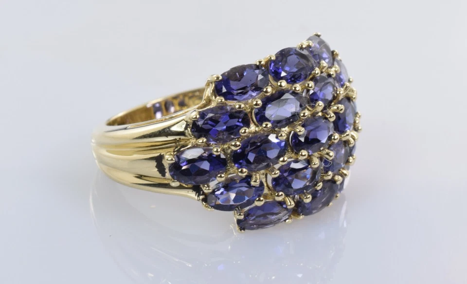 Impresionante anillo con racimo de iolita en oro amarillo de 10 k 4,18 quilates talla 8 Foto 2 de 4