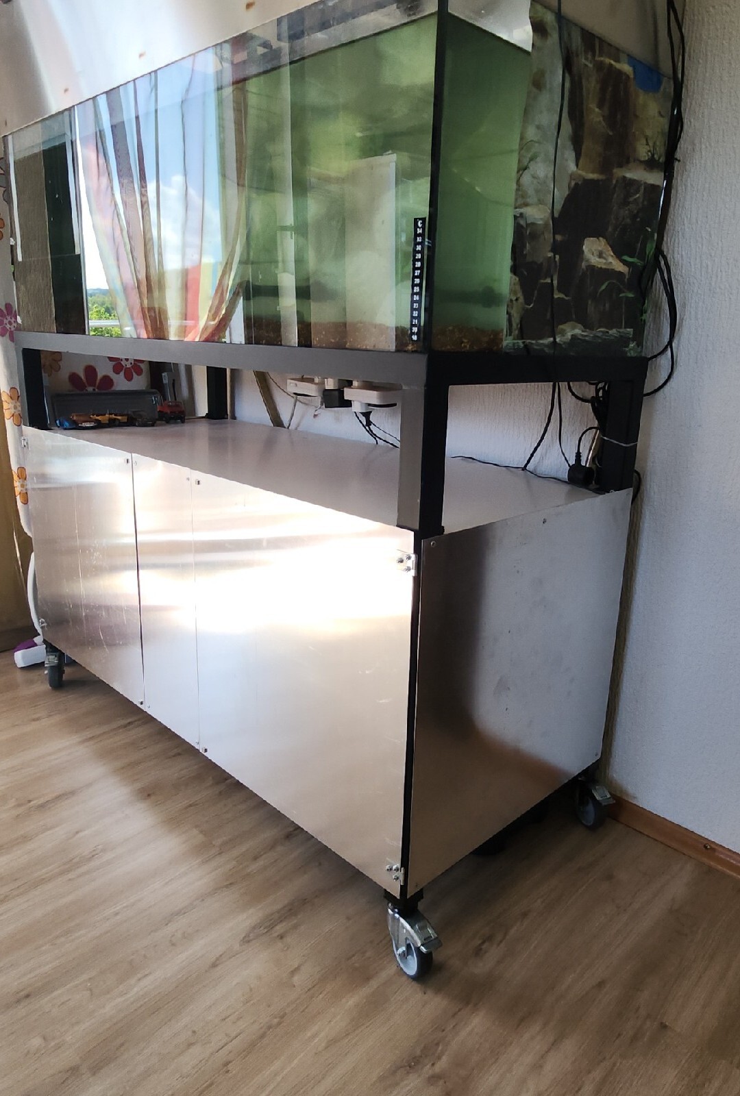 Aquarium komplett mit maßangefertigten Unterschrank *gebraucht* eBay