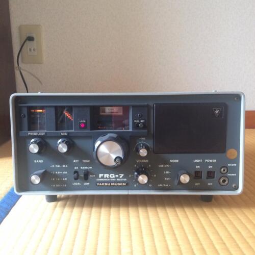 Yaesu FRG7 0.529.9MHz HF / Short Wave / Communications Receiver Japan