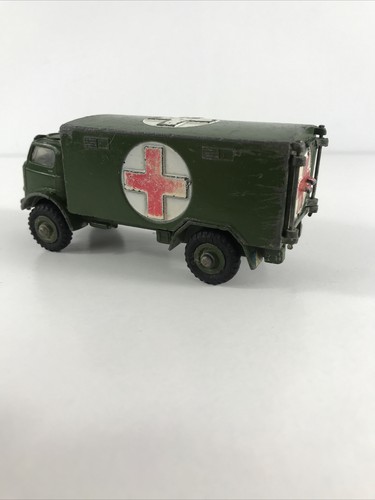 Vintage Dinky Toys #626G FORD 4X4 MILITARY AMBULANCE w/windows Meccano Rare - Picture 8 of 15