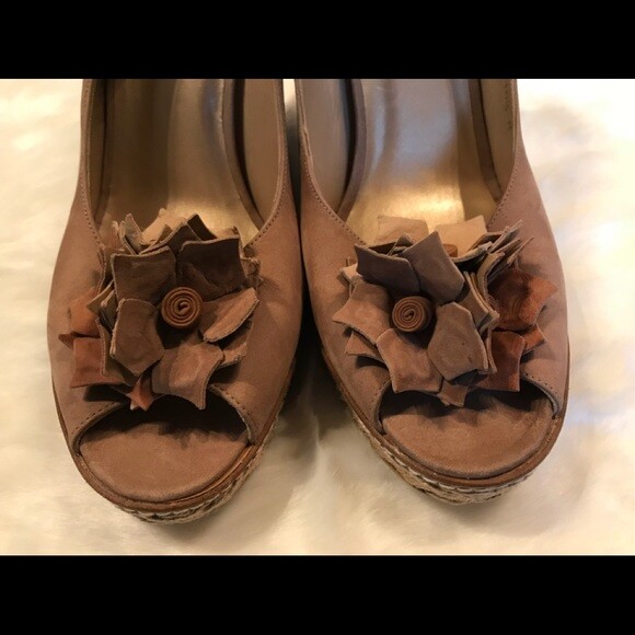 SAINT LAURENT Zeppa Stuart Weitzmann rosetta scamosciata slingback taglia: 10 5 709 35