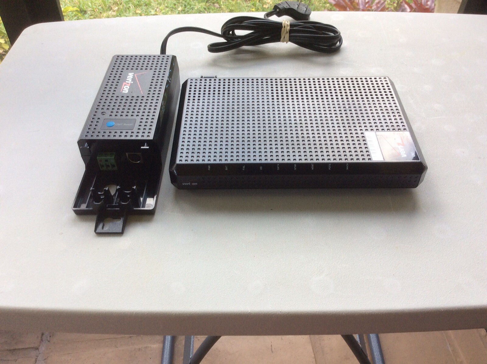 VERIZON Fios ONT optical Network Modem 3FE52343AFAJ W/ Adapter ADP-25DR ...