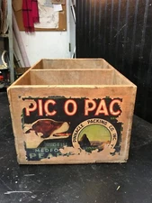 Vintage Pic O Pack Wood Fruit Shipping Crate Paper Label Hunting Dog Advertise