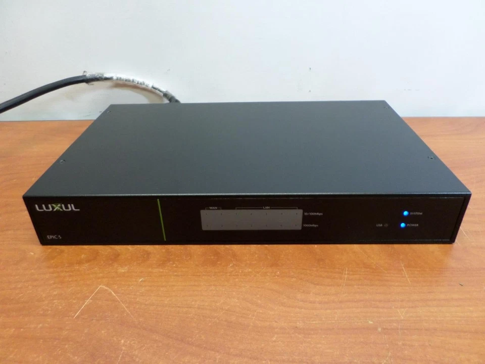 Luxul Epic 5 Dual-WAN Gigabit Router - Black (ABR-5000) - Image 2 of 4
