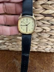VINTAGE TIMEX QUARTZ WATCH MENS GOLD TONE Black LEATHER BAND Needs Battery