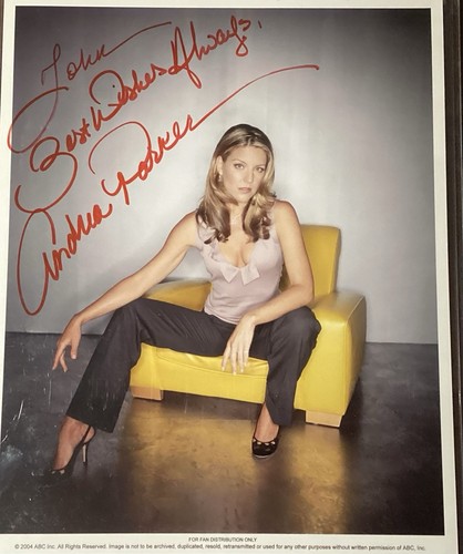 Andrea Parker handsigniertes 8x10 Foto