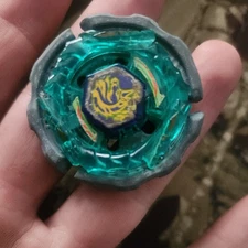 Ray Striker Unicorno D125CS Beyblade Hasbro Metal Masters