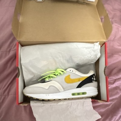 Nike Air Max 1 White Yellow Black Low Top Running Sneaker Lace Up Rubber
