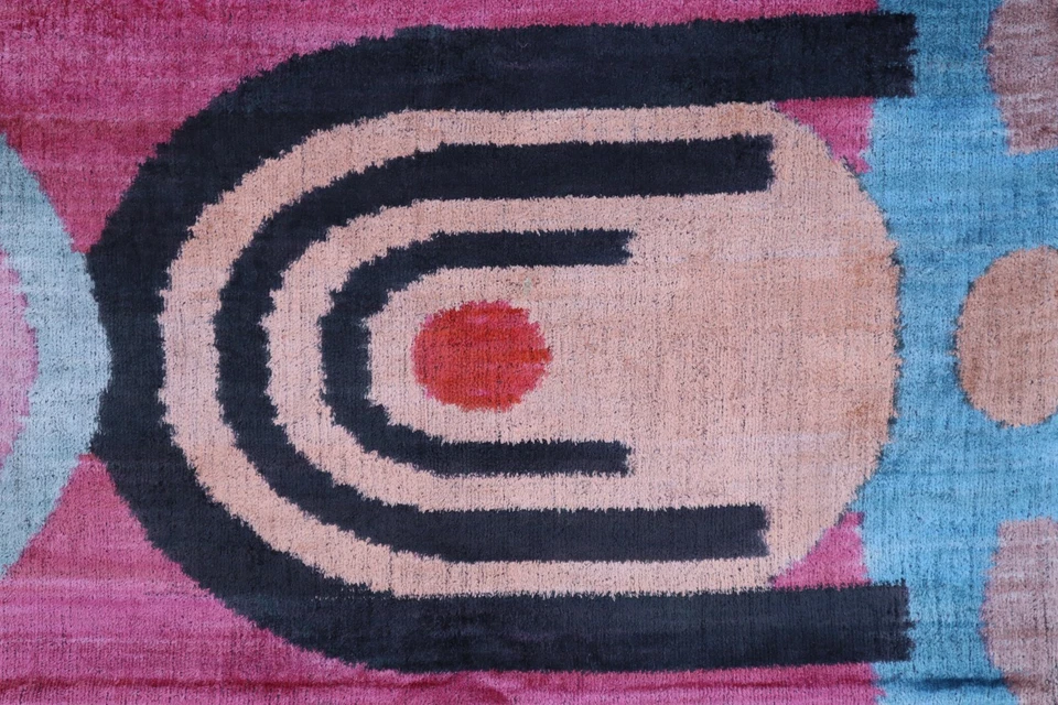 Handmade Abstract Silk Velvet Feather Insert Throw Pillow 16 x 24 in (40 x 60cm) - Image 4 of 4