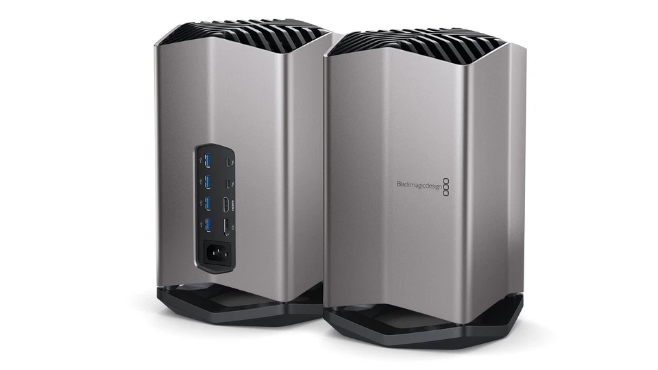 THE ONLY BAND NEW - Blackmagic Design - eGPU RX580 DV/TEGPU01RX580-CAF/APL - Image 2 of 4