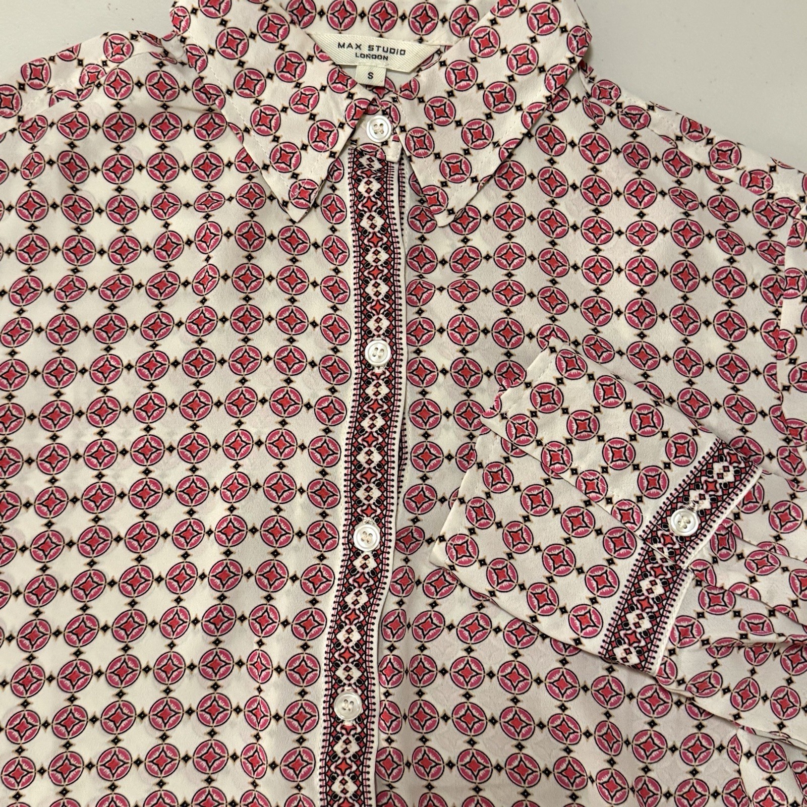 Max Studio Long Sleeve Button Up Blouse Pink Geom… - image 8