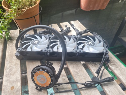 Pc Teile Set: Mainboard Kühler Prozessor