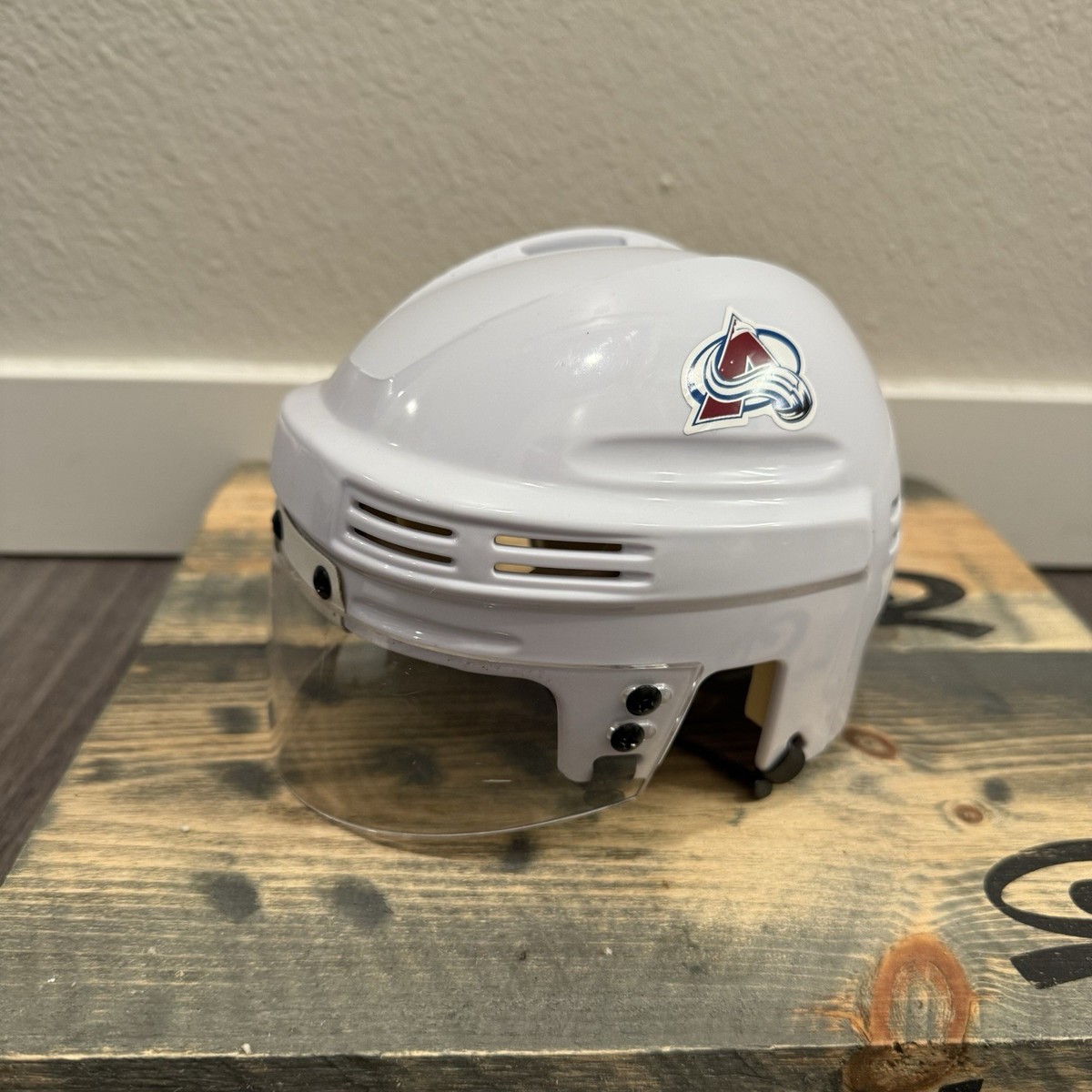 Colorado Avalanche SportStar NHL Hockey Player Mini Helmet White 