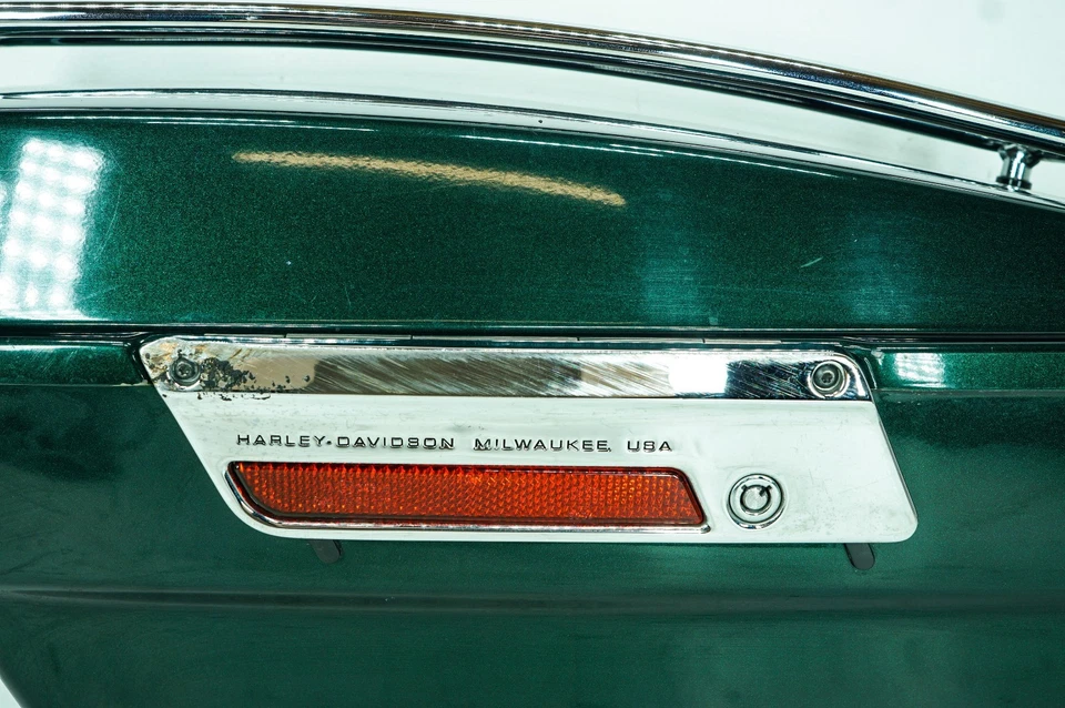 Harley Electra Classic Touring 97 izquierda 1 alforja equipaje rayada sin llave 1373 Foto 2 de 4