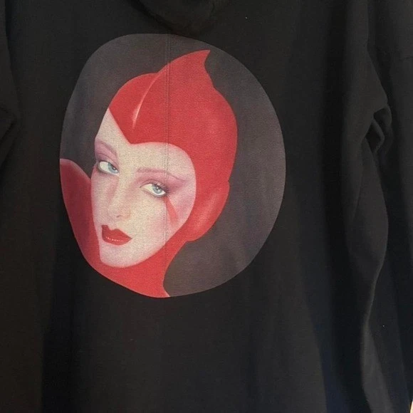 Poncho con capucha Stella McCartney nuevo sin etiquetas - Raro estampado de retrato de Pater Sato Foto 3 de 4