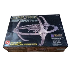 Star Trek Deep Space Nine Space Station Light Emitting Model with Box