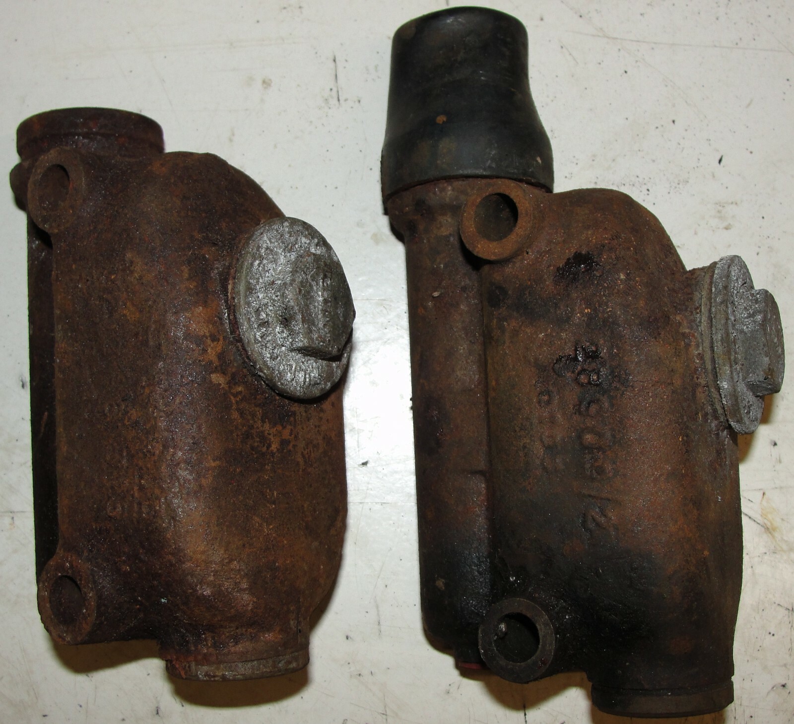 2 X MORRIS MINOR BRAKE MASTER CYLINDERS USED SPARES OR REPAIRS eBay