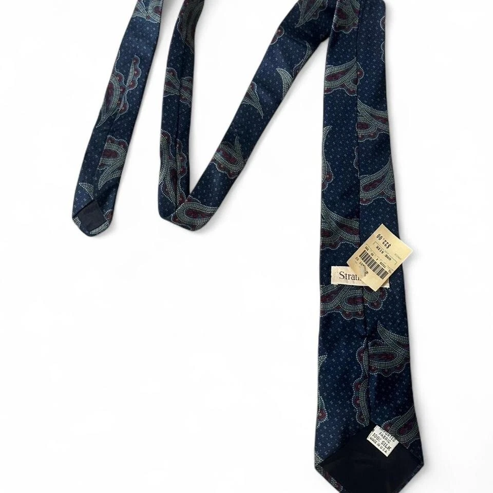 Vintage Paisley Tie - Image 4 of 4