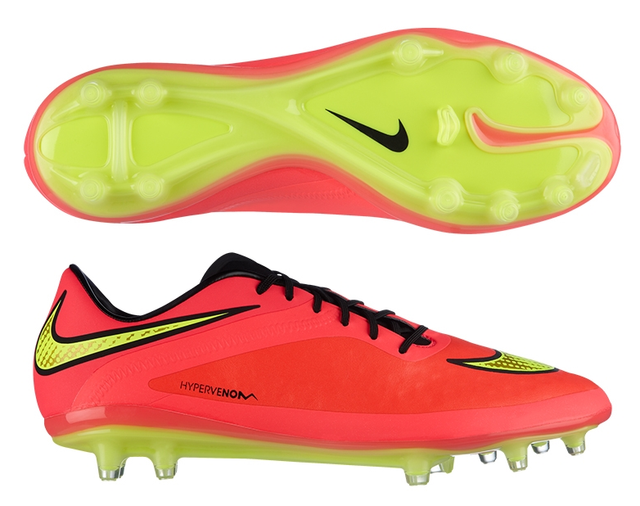 nike hypervenom phatal 11