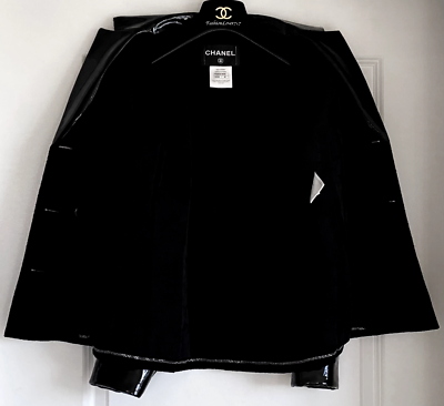 NEW CHANEL 15A BLACK CAMELLIA BUTTONS PATENT LEATHER TRIM WOOL