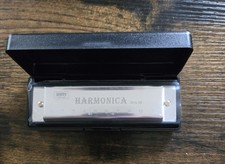 C 10-Hole Diatonic Harmonica Silver with Case   Key of C   Beginner Blues Harp