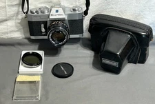 Vtg BELL & HOWELL 35mm Camera AUTO 35 REFLEX QL Case TIFFEN POLARIZER Canon lens