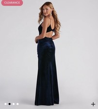 Cassia Formal Open-Back Velvet Dress