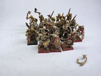 Warhammer Vampire Counts klassische Skelettkrieger mit Handwaffen x 18...