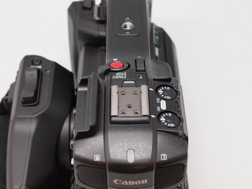 New open box Canon XF200 HD Camcorder(PAL version) - Picture 10 of 12