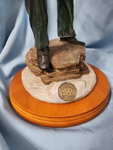 1999 Vanmark “Keeping the Peace” Police Sheriff Statue LARGE 20” LIMITED EDITION - Picture 3 of 24