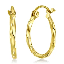 Wellingsale 14k Yellow Gold Diamond Cut 1.5mm Twisted Hoop Earrings (14mm Dmtr)
