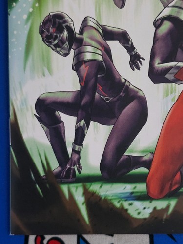 Power Rangers Unlimited Hyperforce #1 BOOM! Studios 2023 CVR C 1:10 Variant - Picture 5 of 12