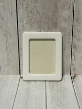 Tupperware Vintage Mini Refrigerator Magnet - Picture Frame 2" x 2.5"